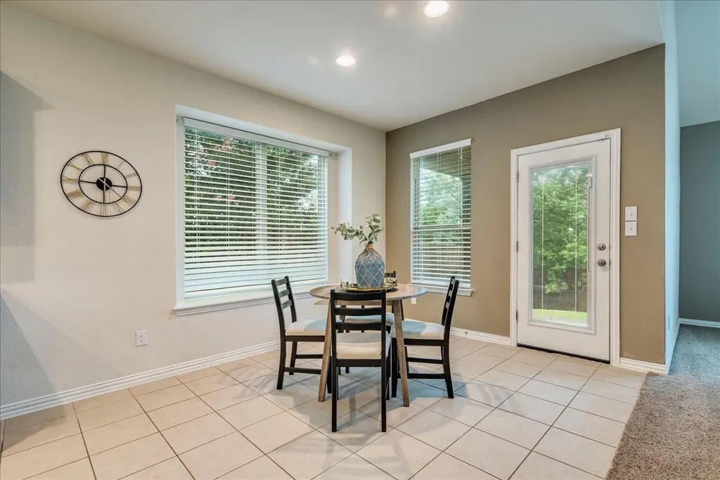 634 Blossom Valley Stream Buda TX 78610