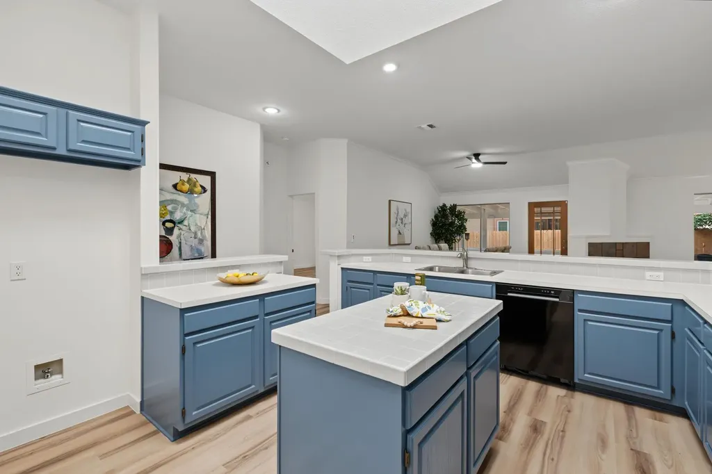 3105 Sesbania Drive Austin TX 78748