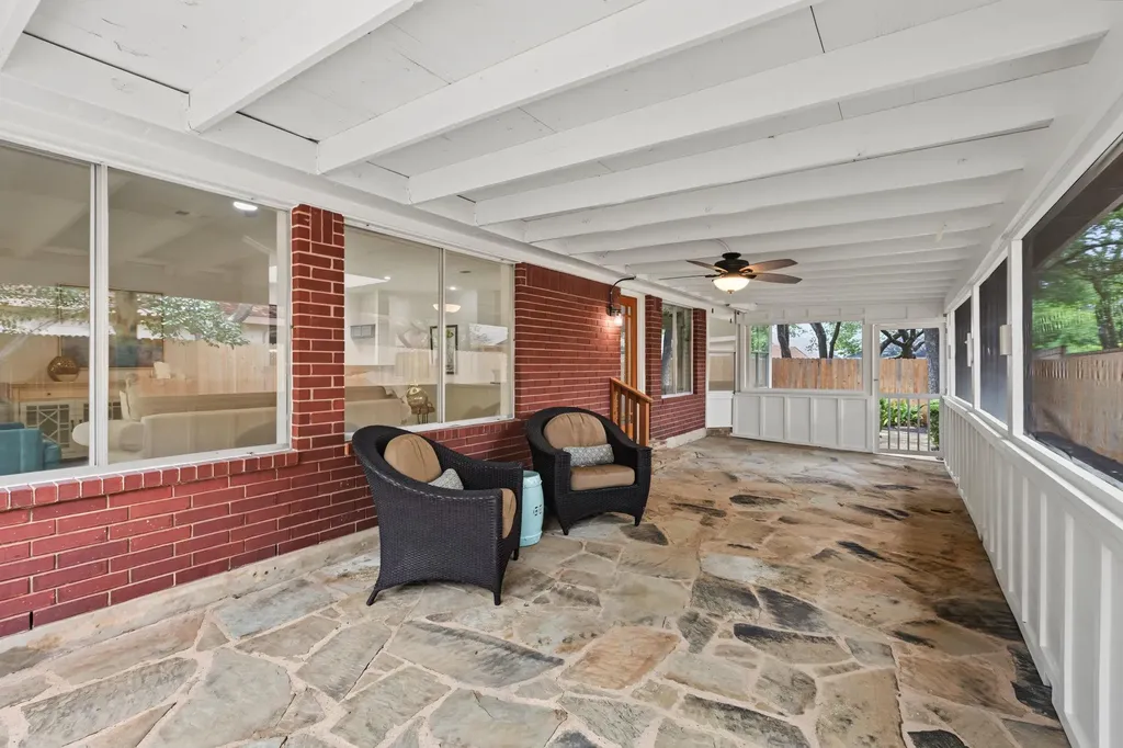 3105 Sesbania Drive Austin TX 78748