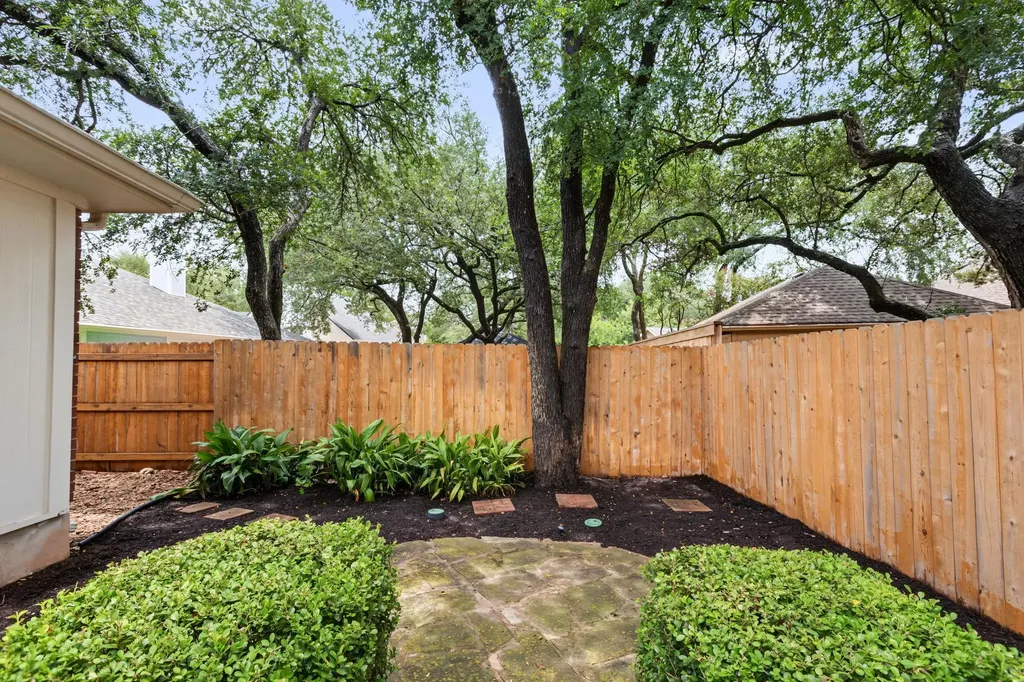3105 Sesbania Drive Austin TX 78748