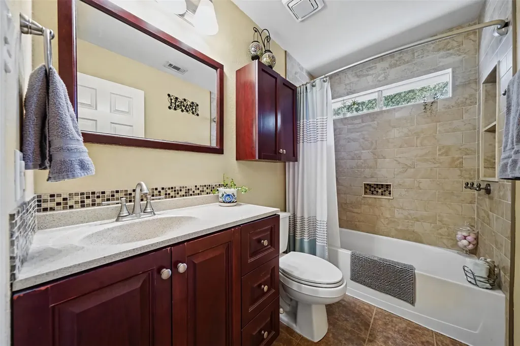 526 Cullen Boulevard Buda TX 78610
