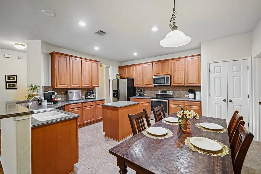 526 Cullen Boulevard Buda TX 78610