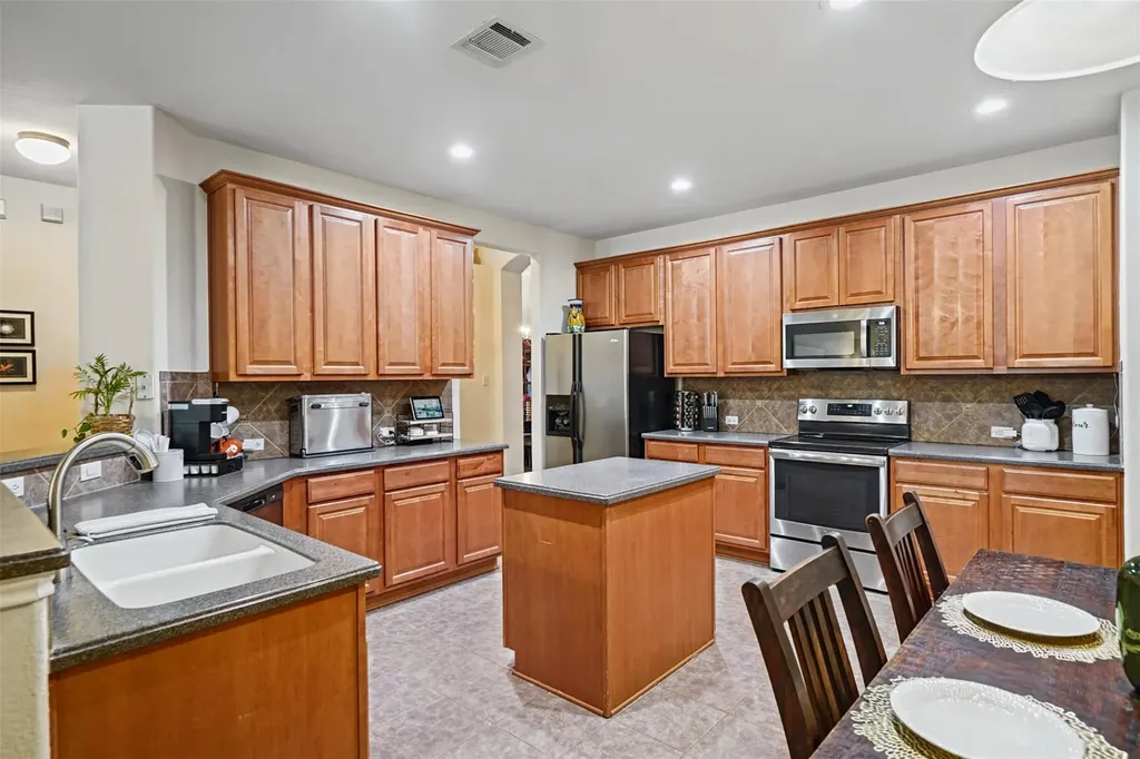 526 Cullen Boulevard Buda TX 78610