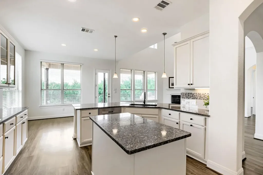 19205 Burrowbridge Road Pflugerville TX 78660