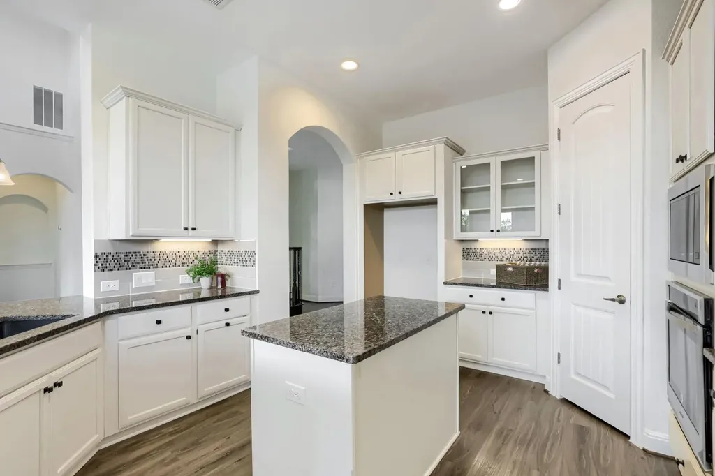 19205 Burrowbridge Road Pflugerville TX 78660