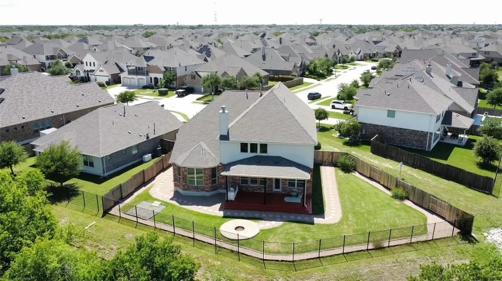 19205 Burrowbridge Road Pflugerville TX 78660