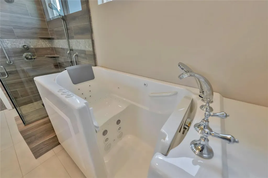 429 Mayapple Road Horseshoe Bay TX 78657