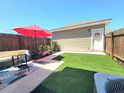 1765 Yaupon Grove Lane Leander TX 78641