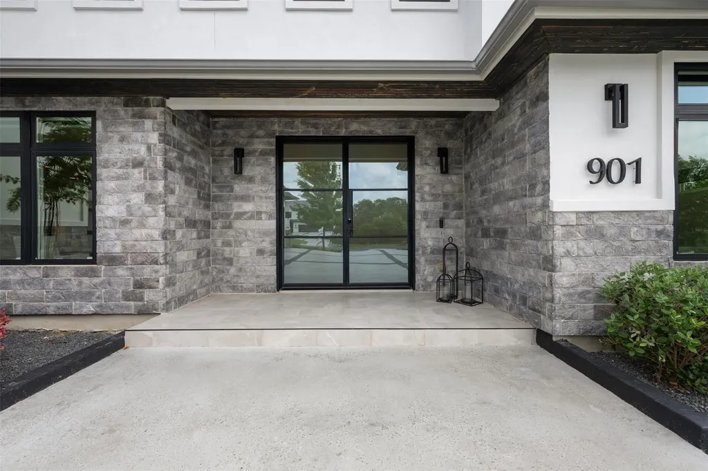 901 Cypress Grove Drive Austin TX 78732