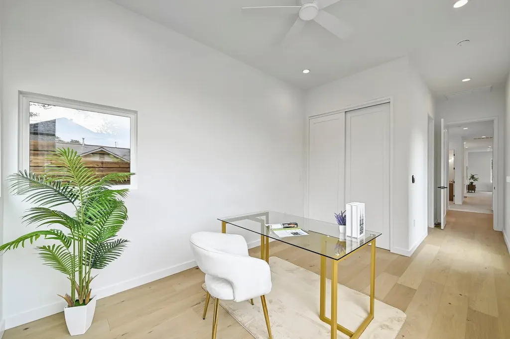 932 E 53rd Street Austin TX 78751