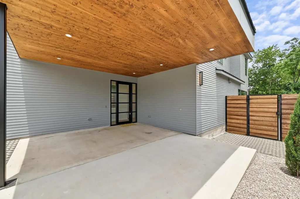 932 E 53rd Street Austin TX 78751