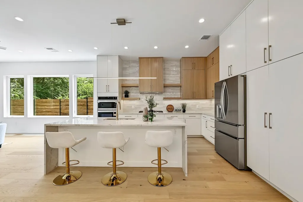 932 E 53rd Street Austin TX 78751