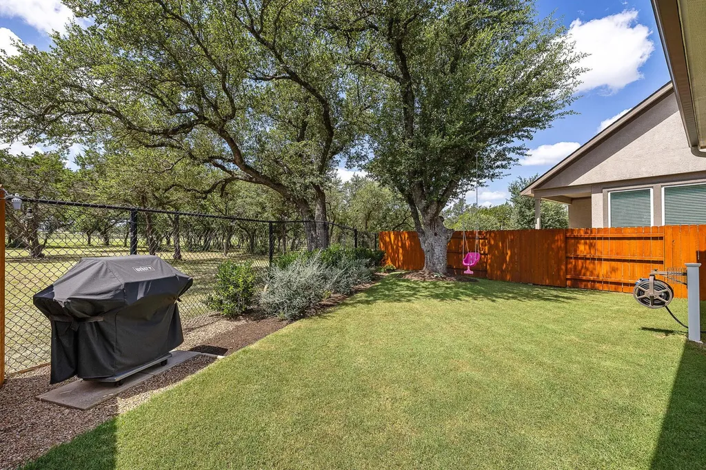 1100 Deer Rim Road Leander TX 78641