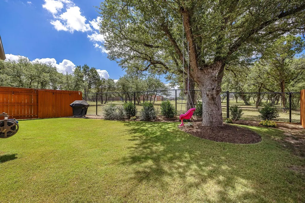 1100 Deer Rim Road Leander TX 78641