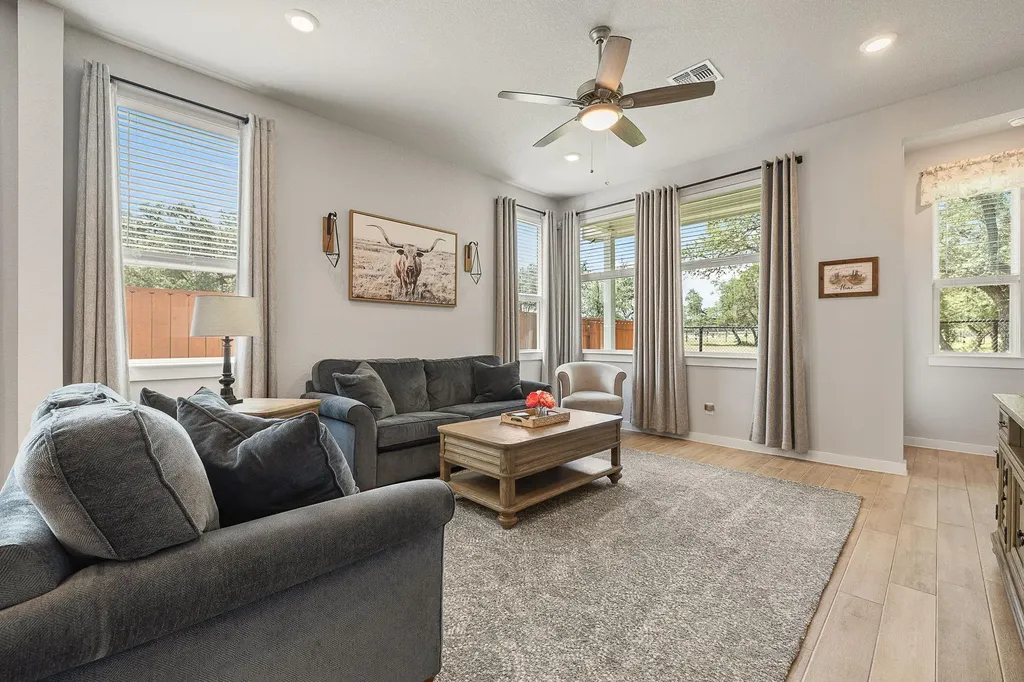 1100 Deer Rim Road Leander TX 78641
