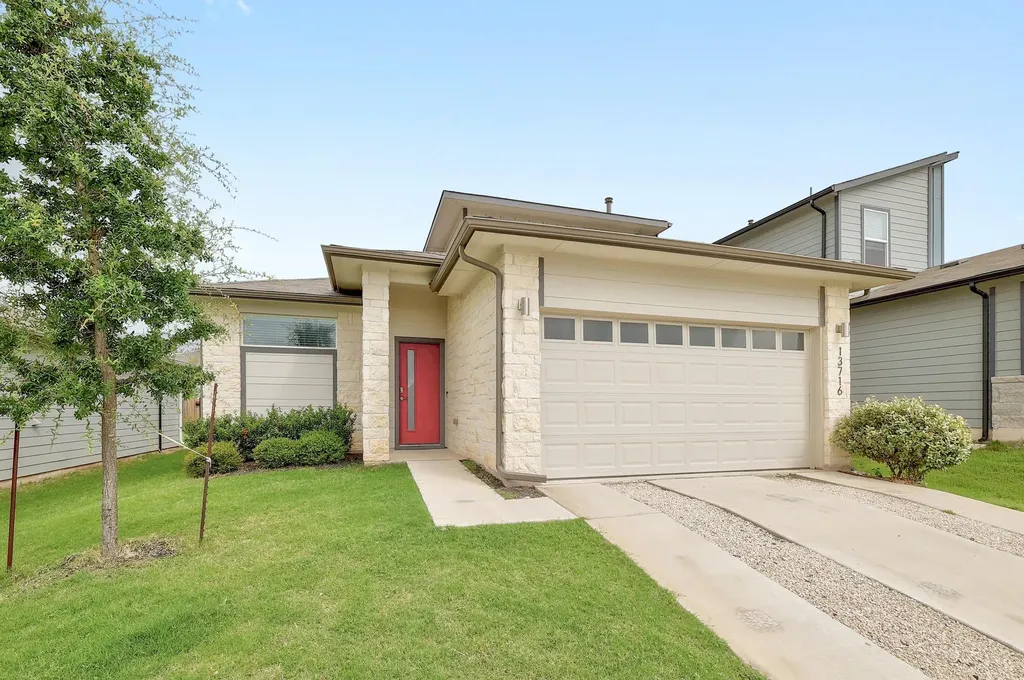 13716 Zuhause Drive Pflugerville TX 78660