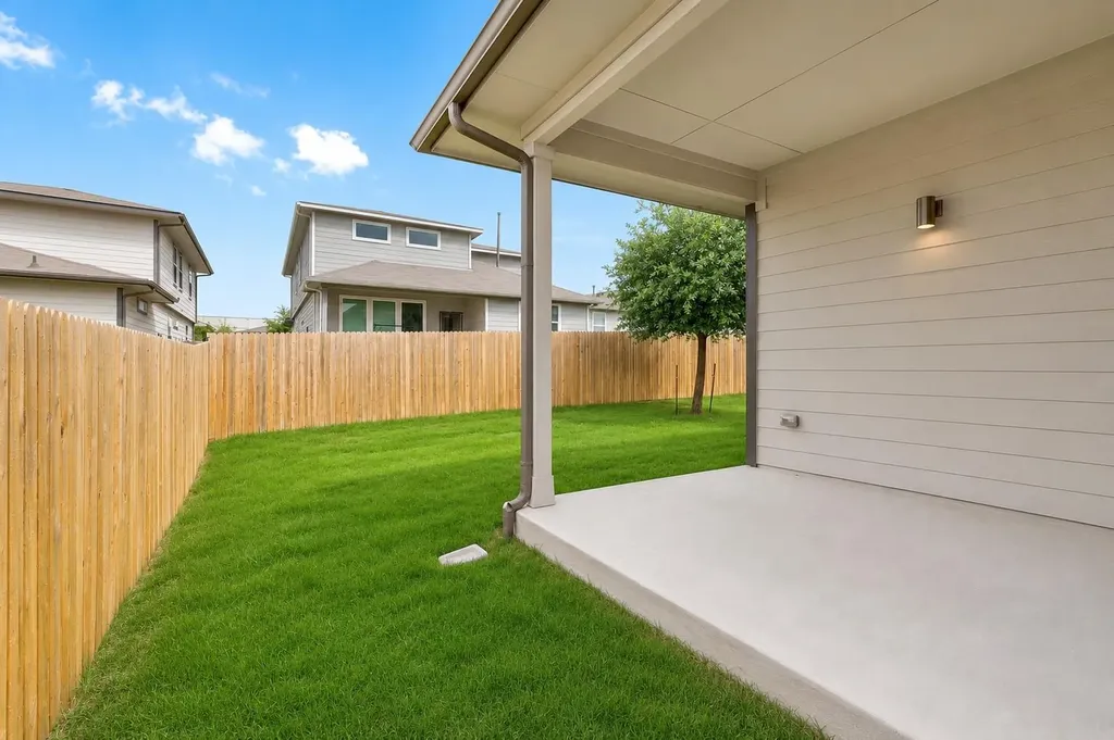 13716 Zuhause Drive Pflugerville TX 78660