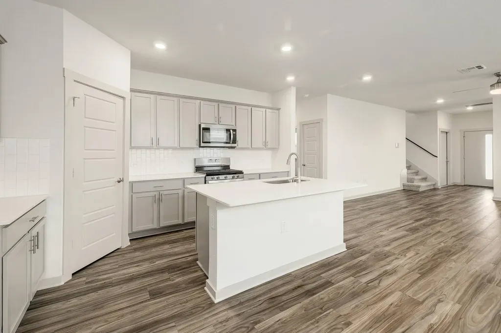 13716 Zuhause Drive Pflugerville TX 78660
