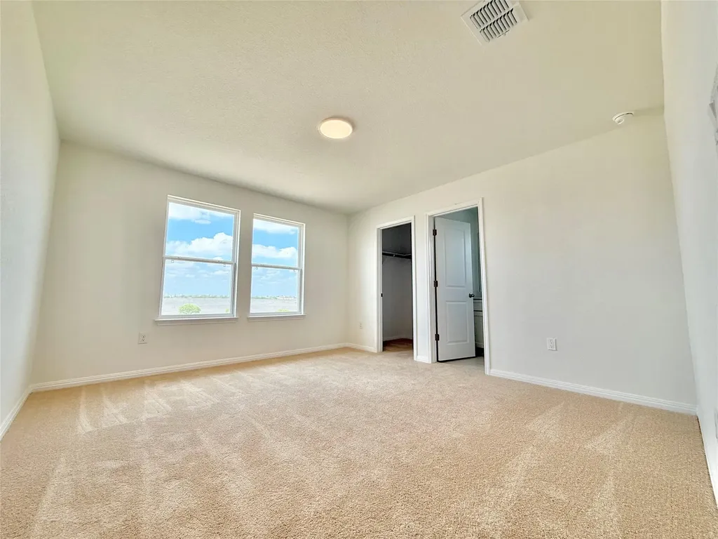 476 Young Street Buda TX 78610