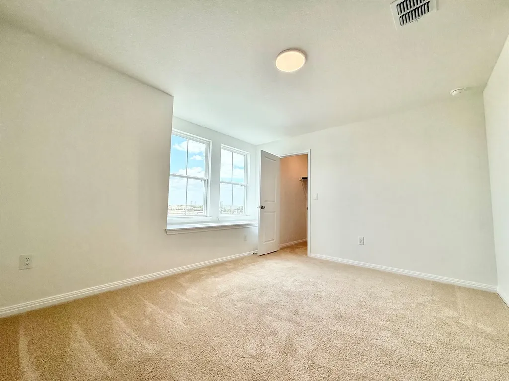 476 Young Street Buda TX 78610