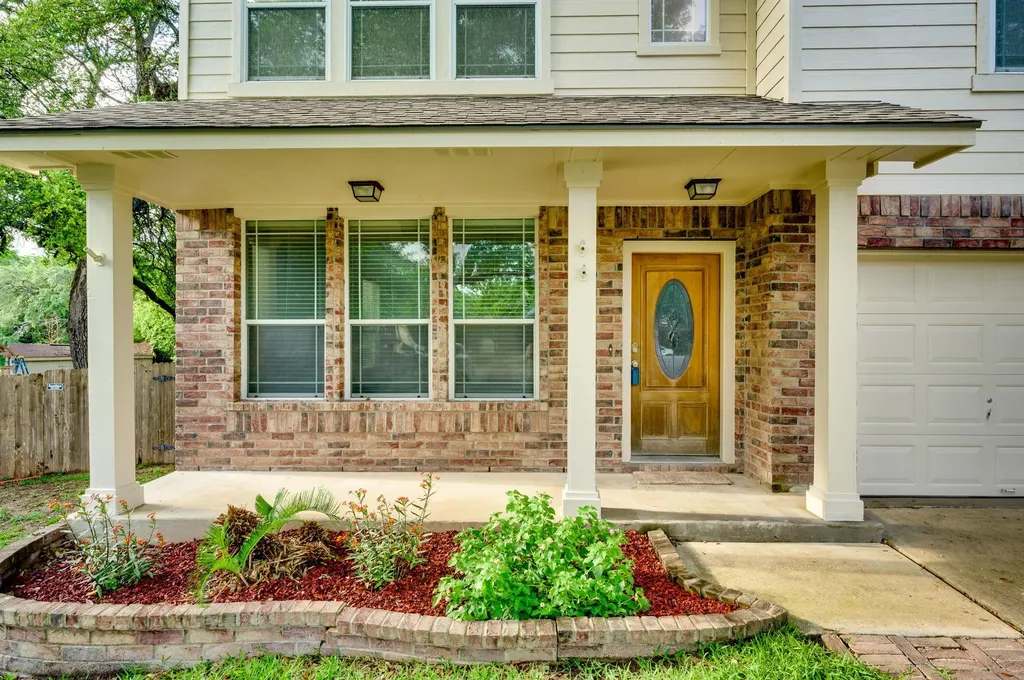 1112 Sundrop Place Round Rock TX 78665