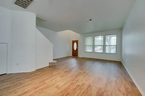 1112 Sundrop Place Round Rock TX 78665