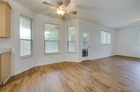 1112 Sundrop Place Round Rock TX 78665