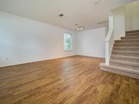 1112 Sundrop Place Round Rock TX 78665