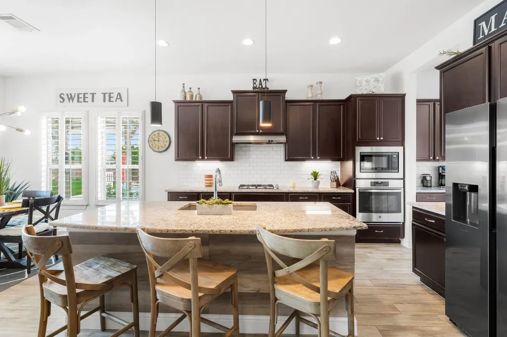 140 Waterloo Cove Georgetown TX 78628