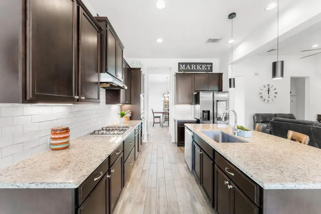 140 Waterloo Cove Georgetown TX 78628
