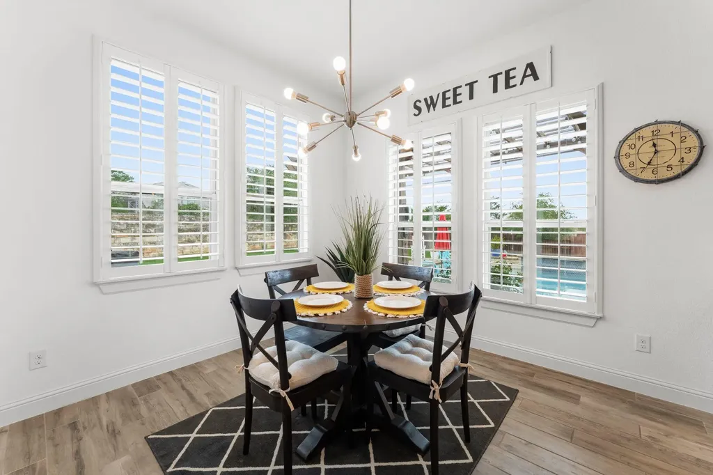 140 Waterloo Cove Georgetown TX 78628