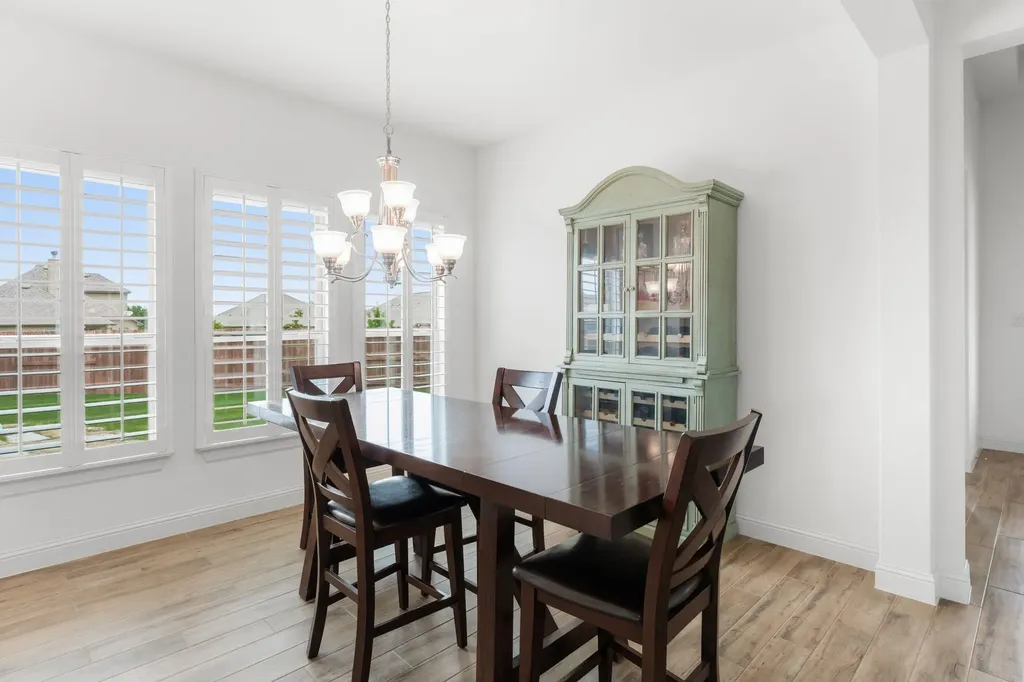 140 Waterloo Cove Georgetown TX 78628