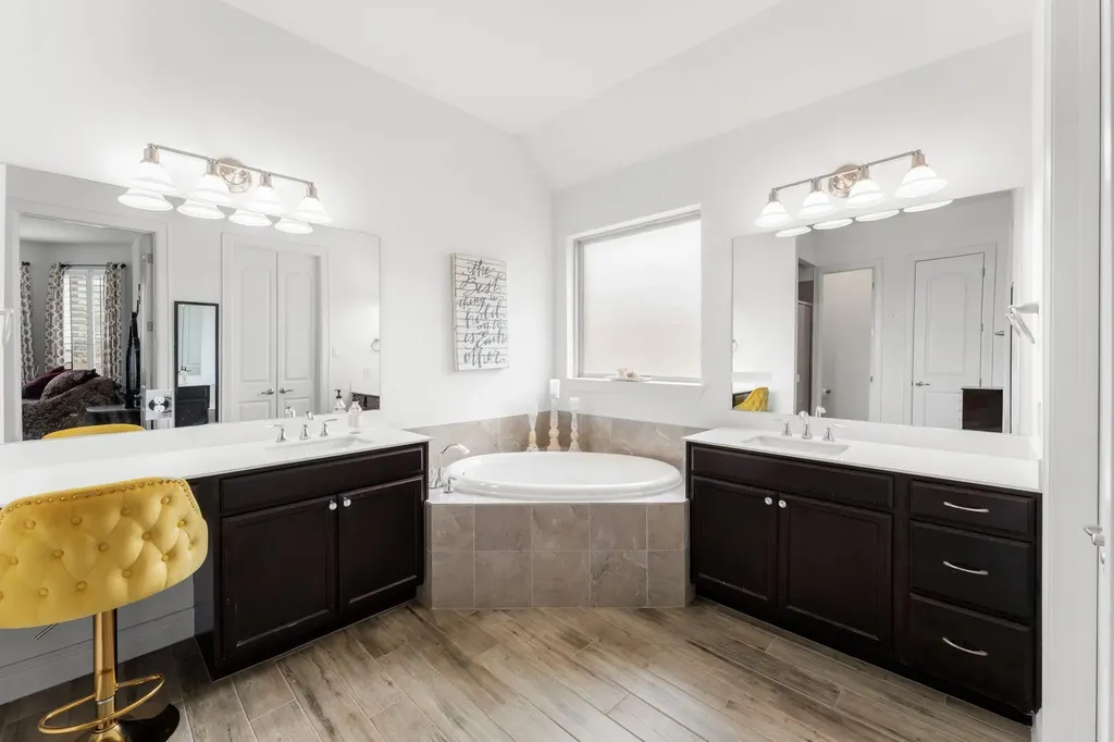 140 Waterloo Cove Georgetown TX 78628