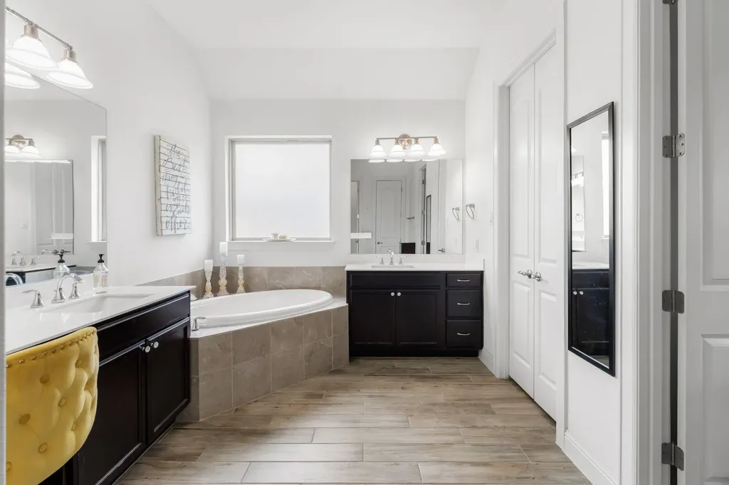 140 Waterloo Cove Georgetown TX 78628