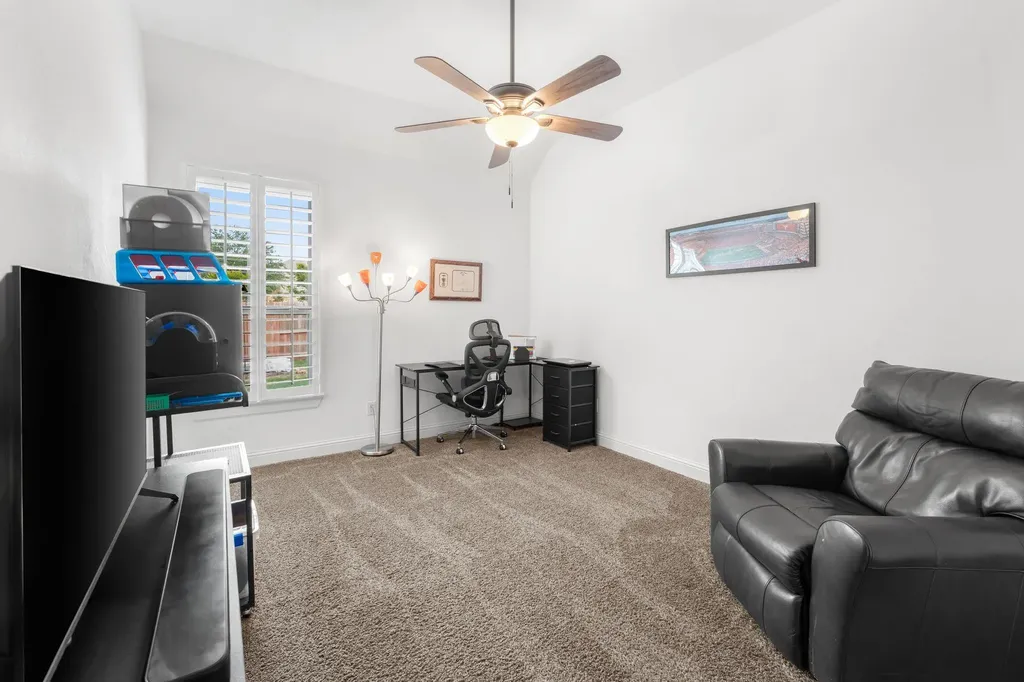 140 Waterloo Cove Georgetown TX 78628