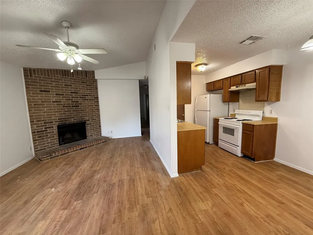 2115 Courtney Street Austin TX 78745