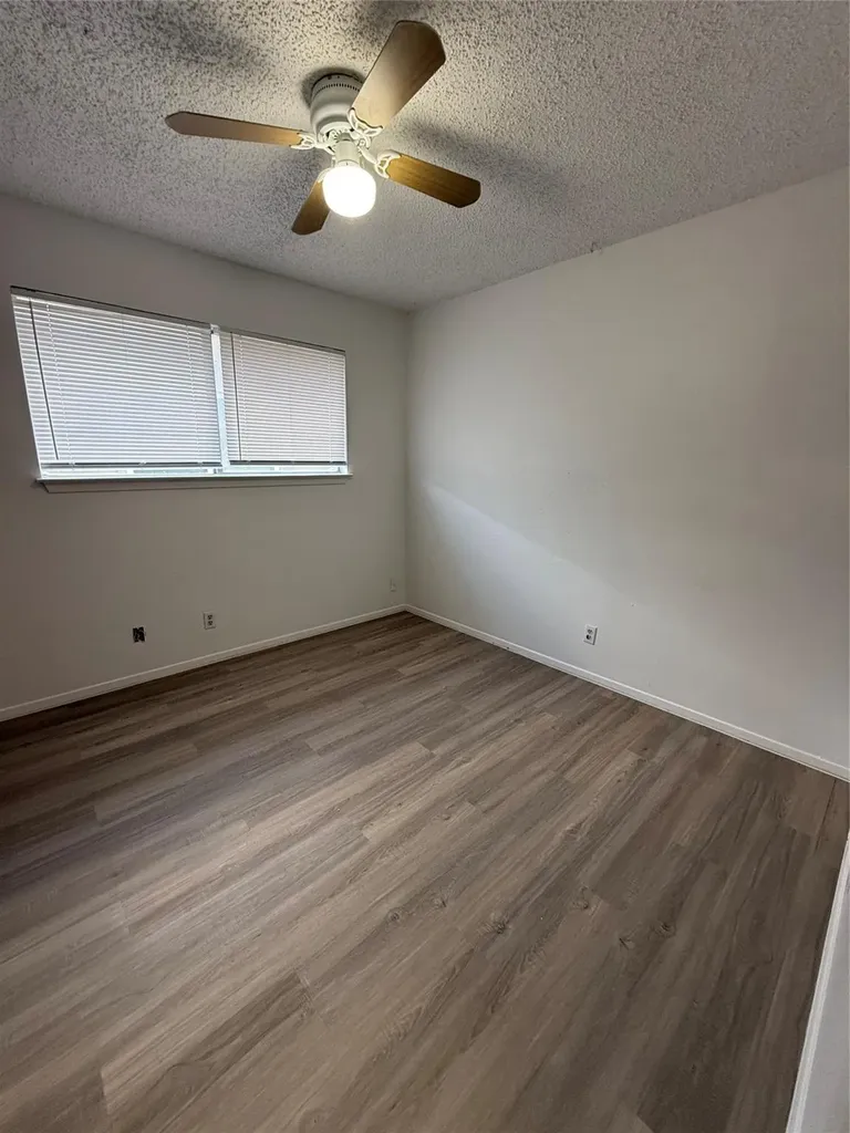 2115 Courtney Street Austin TX 78745