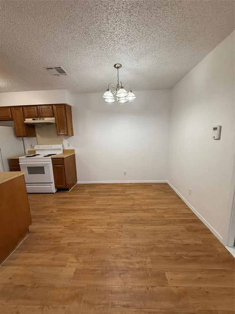 2115 Courtney Street Austin TX 78745