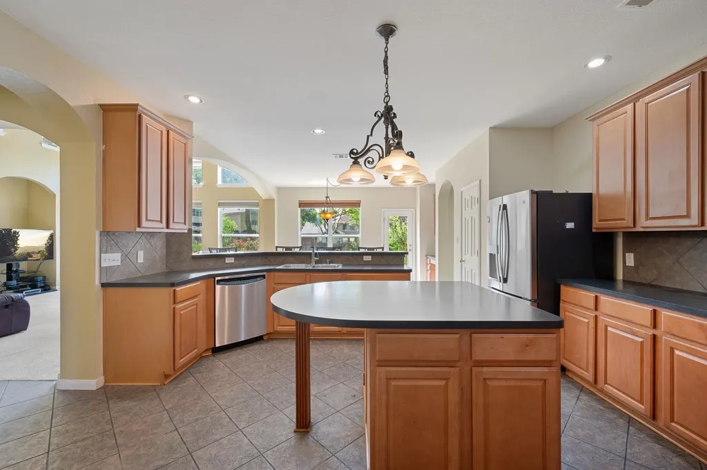 707 House Wren Loop Pflugerville TX 78660