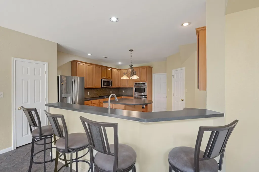 707 House Wren Loop Pflugerville TX 78660