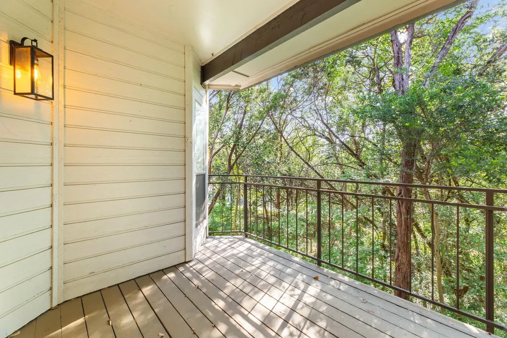 6000 Shepherd Mountain Cove Austin TX 78730