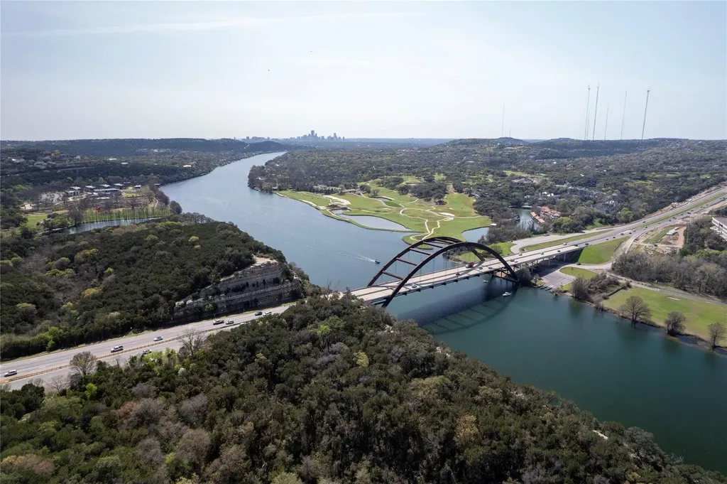 6000 Shepherd Mountain Cove Austin TX 78730