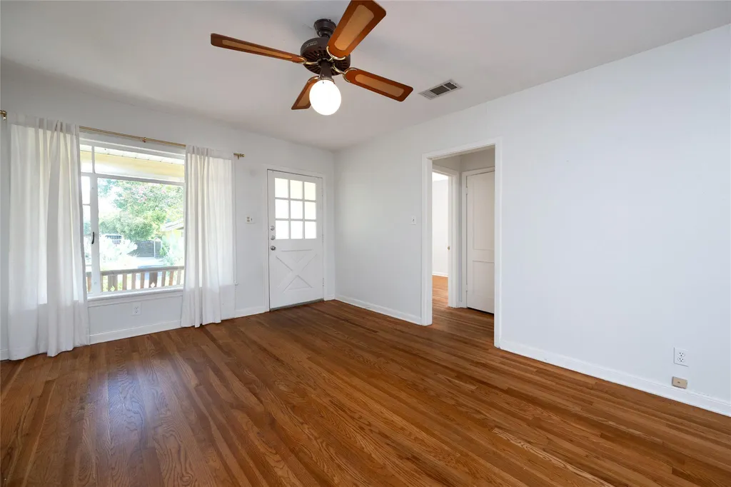2107 Rabb Glen Street Austin TX 78704