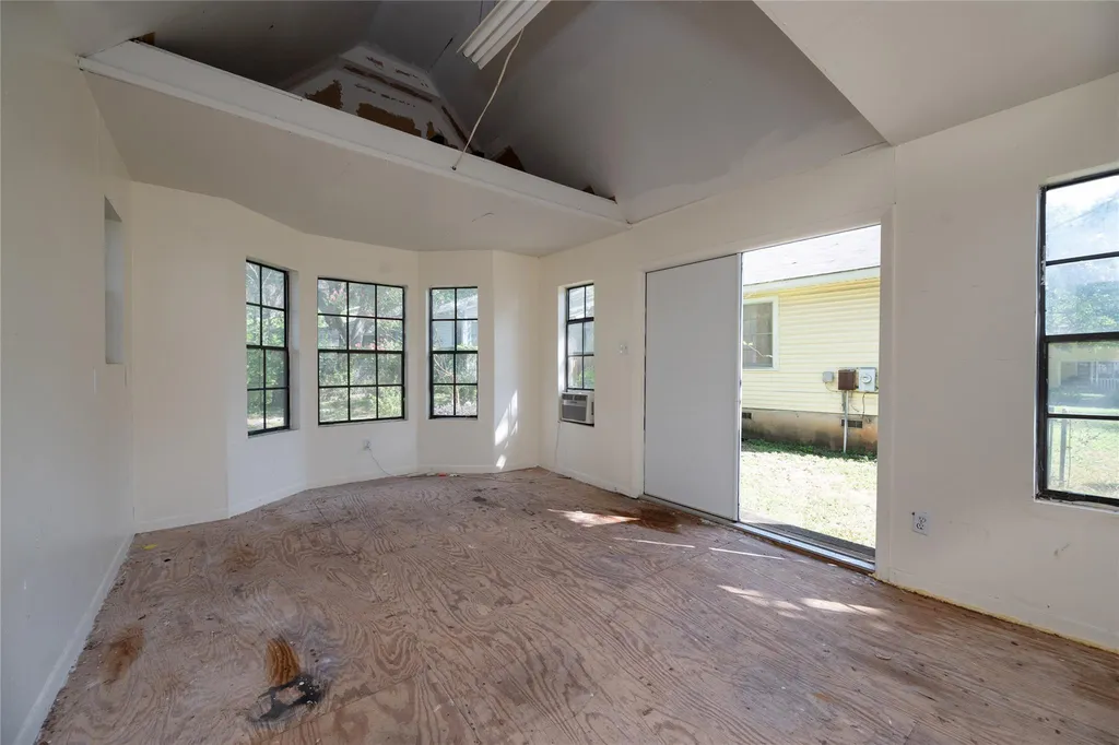 2107 Rabb Glen Street Austin TX 78704