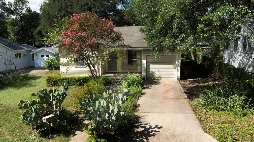 2107 Rabb Glen Street Austin TX 78704