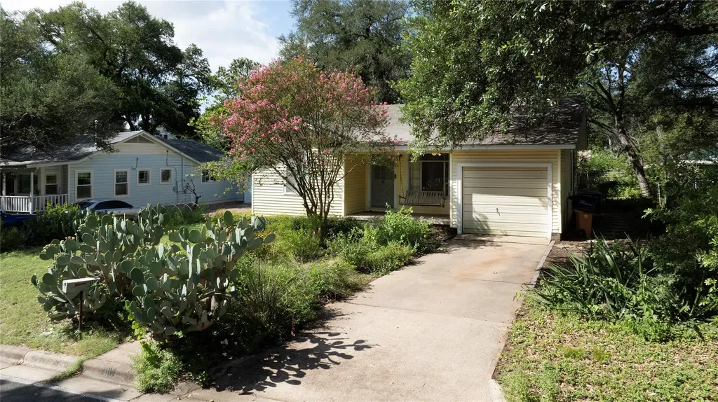 2107 Rabb Glen Street Austin TX 78704