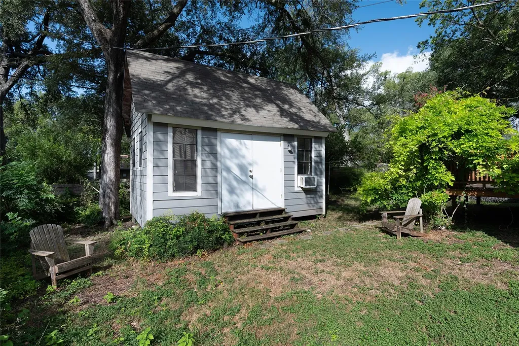 2107 Rabb Glen Street Austin TX 78704
