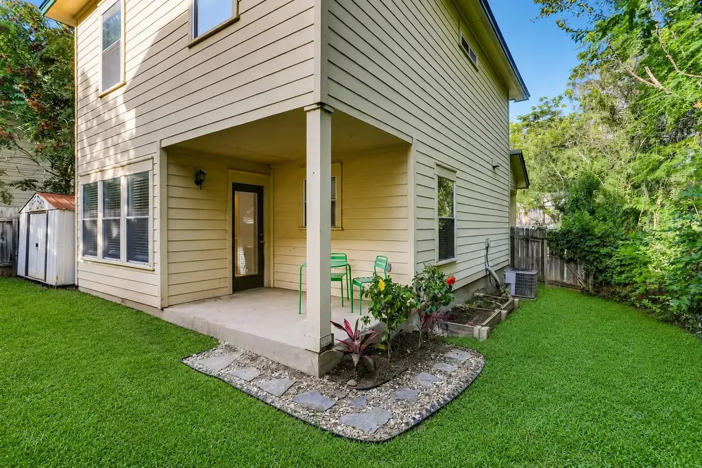 1206 Maple Avenue Austin TX 78702