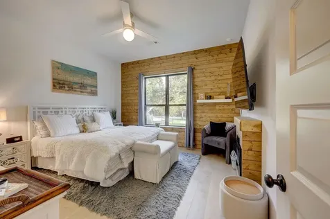 5104 Canyon Oaks Drive Lago Vista TX 78645