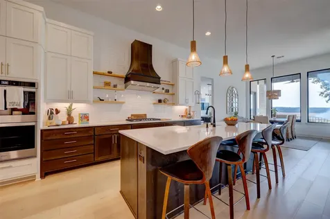 5104 Canyon Oaks Drive Lago Vista TX 78645